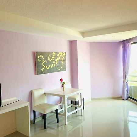 Angket Hip Residence Pattaya Exterior foto