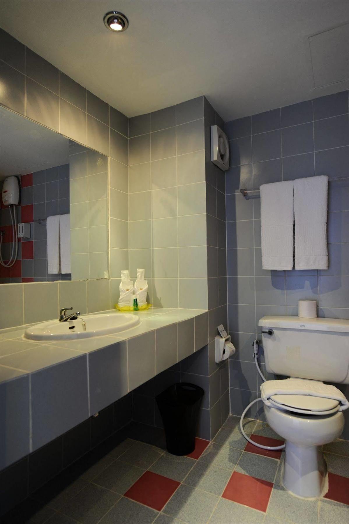 Angket Hip Residence Pattaya Exterior foto